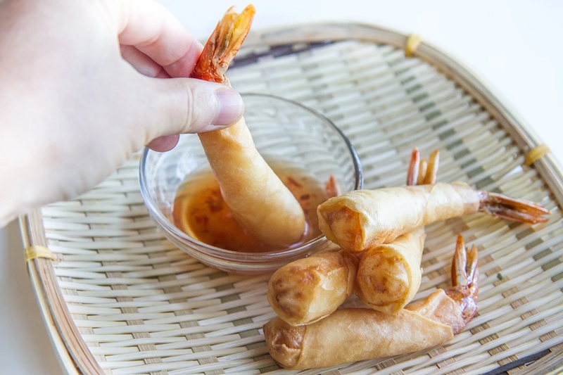 Chả giò tôm cuộn - 09
