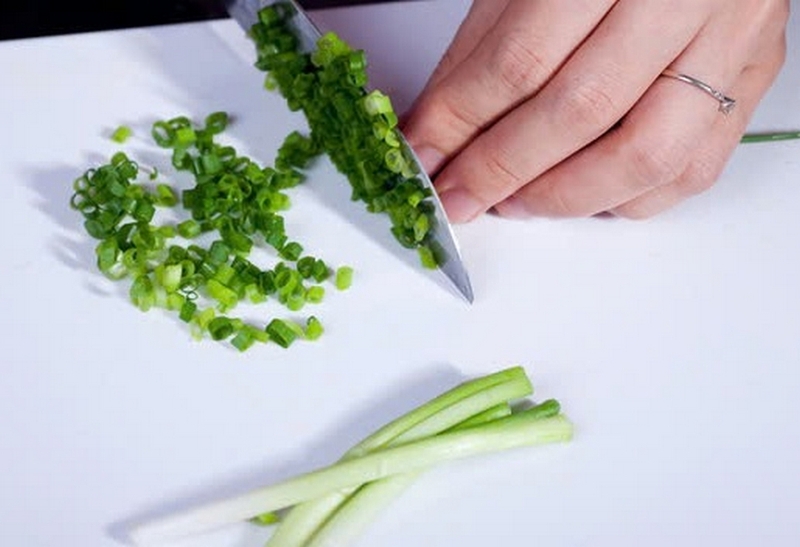 chả lụa kho tiêu ảnh 2