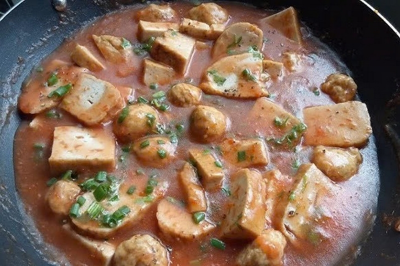 Chả lụa sốt cà chua ảnh 1