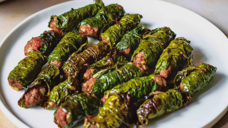 Chả ốc cuốn lá lốt 6