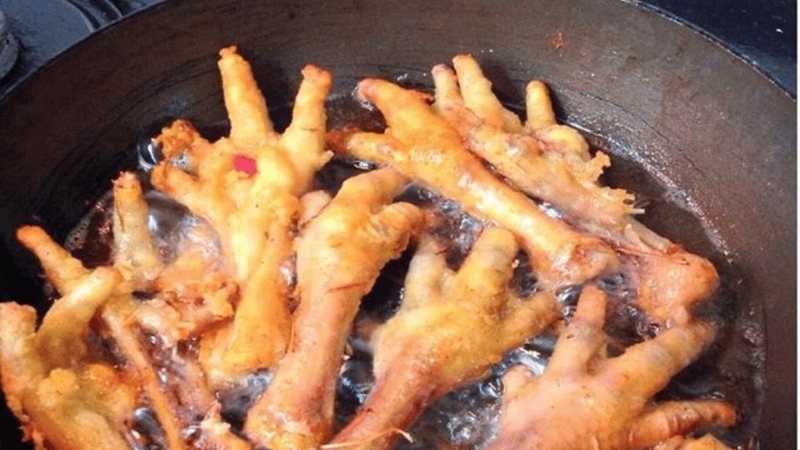 Chân gà chiên sả ớt 3