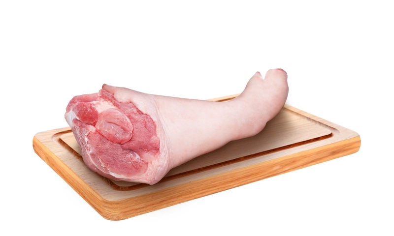 Chân giò hầm đậu đen 1