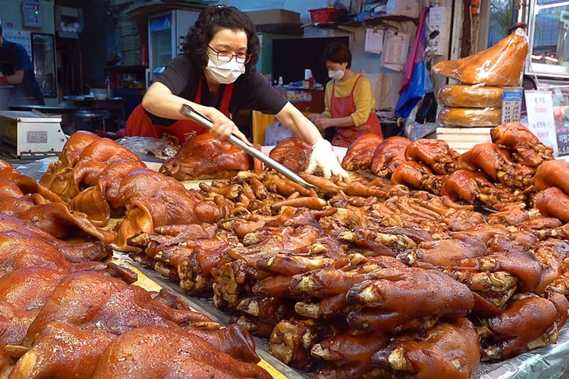 Chân giò hầm Hàn Quốc - 09