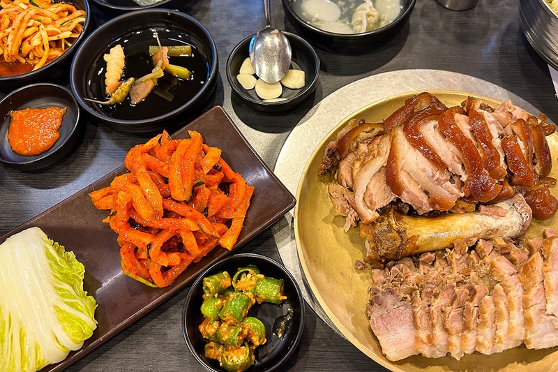 Chân giò hầm Hàn Quốc - 08