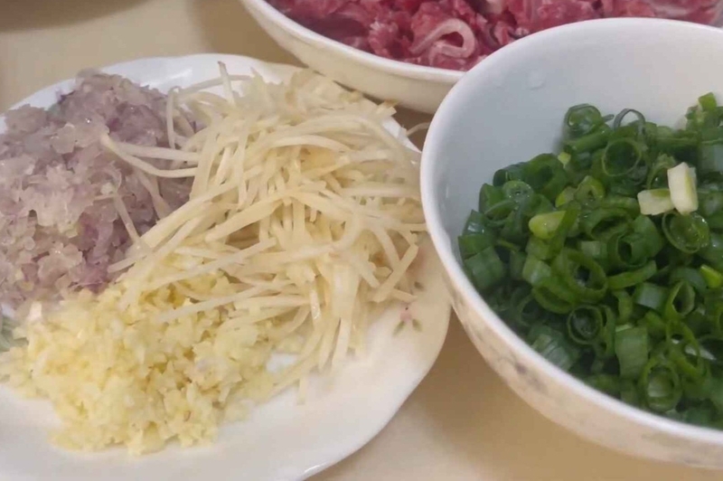 cháo đậu đỏ thịt bằm hình 4