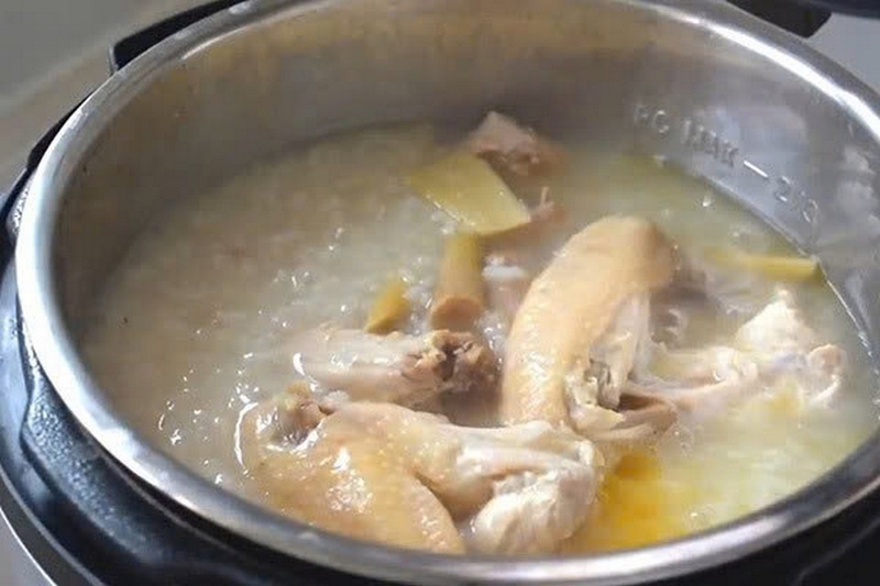 cháo gà bí đỏ ảnh 5