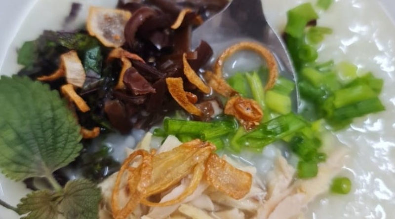 cháo gà tía tô 1