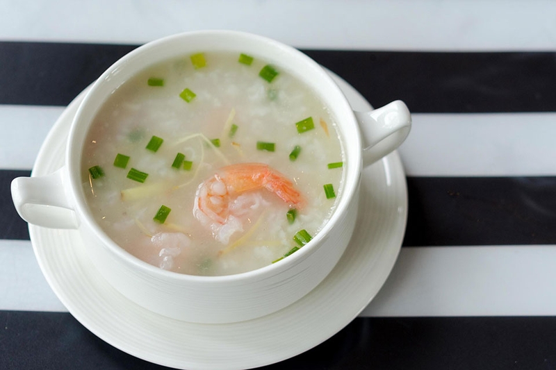 Cháo tôm kỵ với rau gì - 09