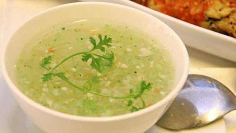 huong dan nau chao tom ket hop rau cu
