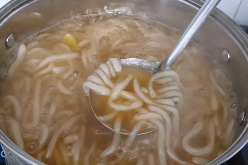 bánh canh ngọt 8