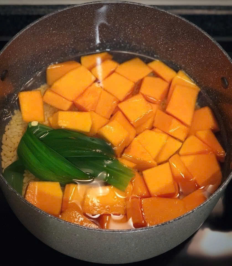 chè bí đỏ đậu xanh-2.jpg