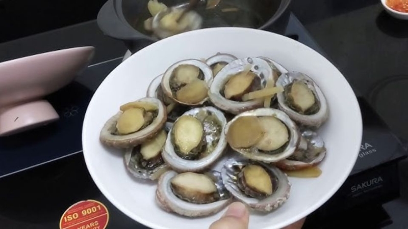 Bào ngư hấp
