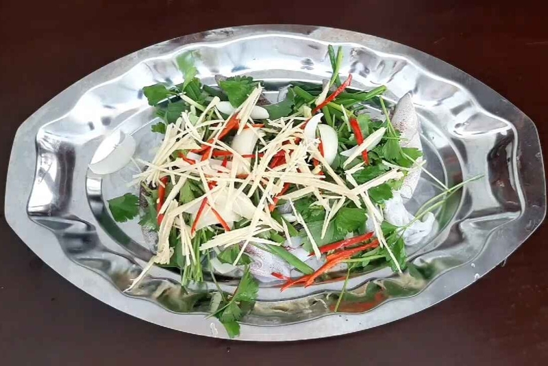 chế biến mực trứng hình 8