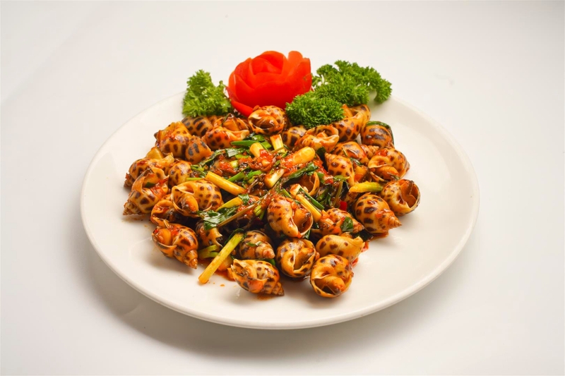 Chế biến ốc hương 2