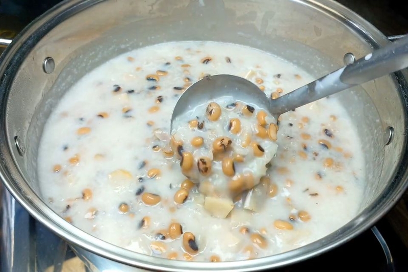 nấu chè đậu trắng khoai môn