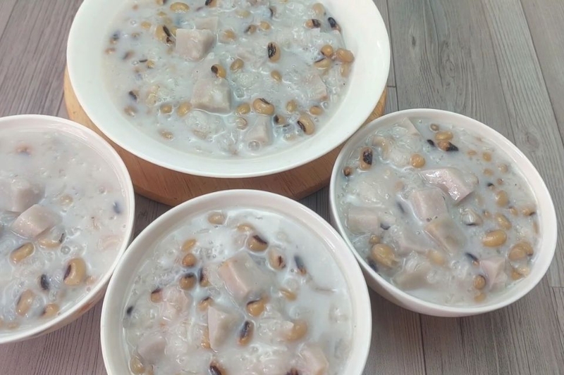 chè đậu trắng khoai môn hấp dẫn