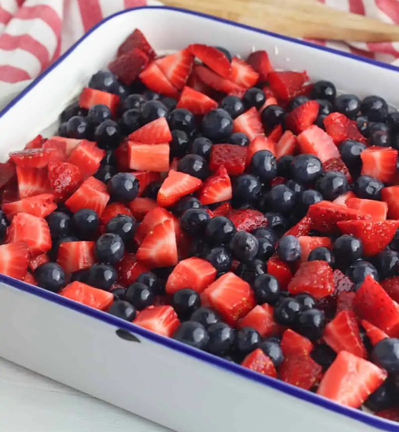 Cheesecake dâu tây việt quất - 11