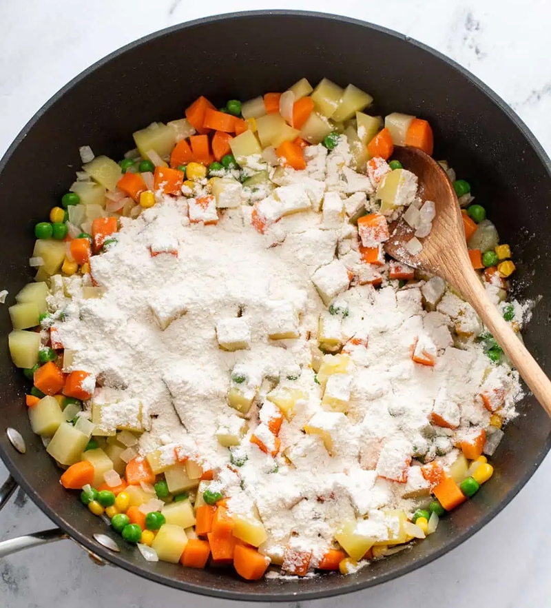 Chicken pot pie - 09