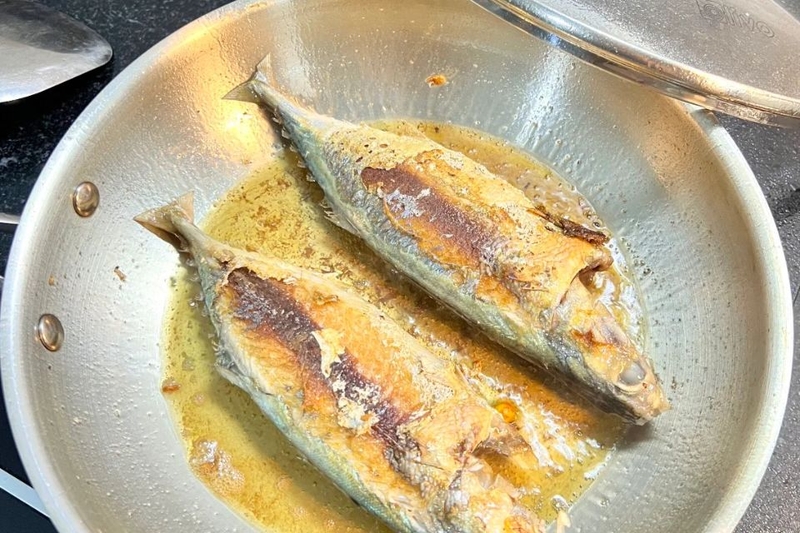 chiên cá chỉ vàng