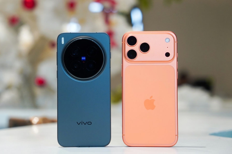 chon-iphone-17-pro-max-hay-vivo-x300-pro-6.jpg