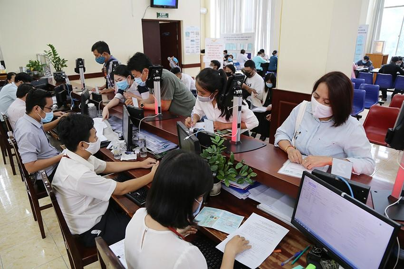 Thăng hạng chức danh nghề nghiệp là gì?