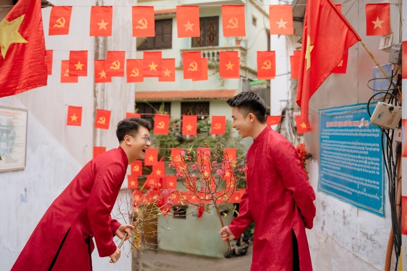 chụp ảnh Tết với áo dài cách tân 3