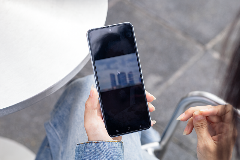 Galaxy Z Flip6 X Galaxy AI: “Hô biến” thành máy quay đa năng, sáng tạo thả ga với trợ lý AI chỉnh ảnh 8