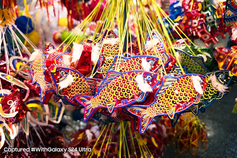 Ngắm phố xá Trung Thu muôn màu qua ống kính “chiến thần chụp đêm” Galaxy S24 Ultra 9