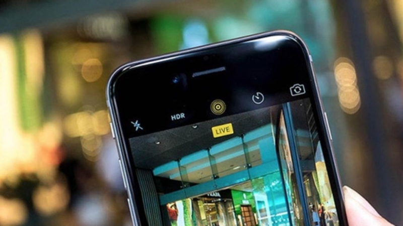 FaceTime cho phép người sử dụng gọi nhóm tương tự như những phần mềm Messenger, Zalo, Telegram,...