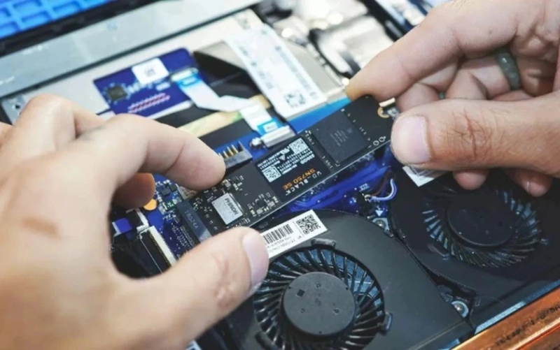 chuyen du lieu tu laptop cu sang laptop moi bang hdd hoac ssd