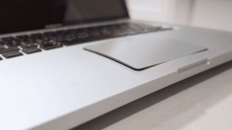 Có nên dán trackpad MacBook không? 3