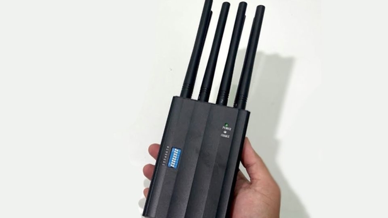 Có nên dùng thiết bị phá sóng karaoke? 1