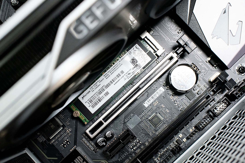 Có nên lắp thêm SSD cho máy tính không 1