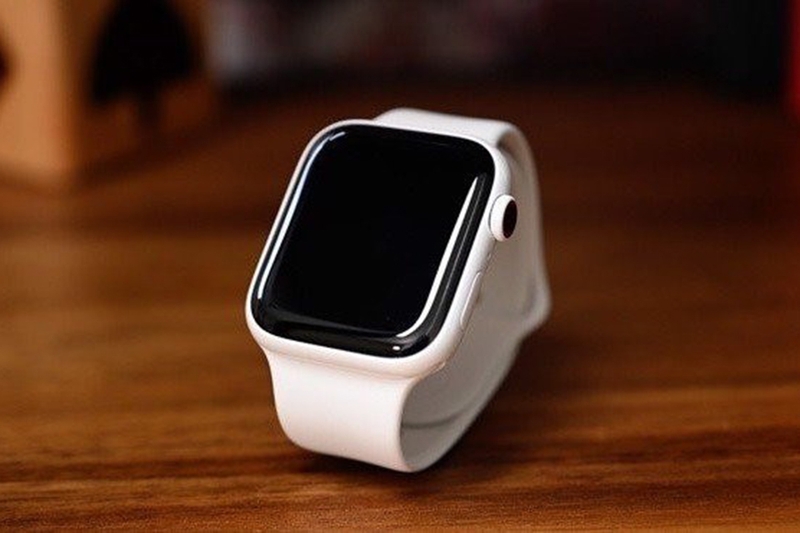 Có nên mua Apple Watch cũ 2026 5