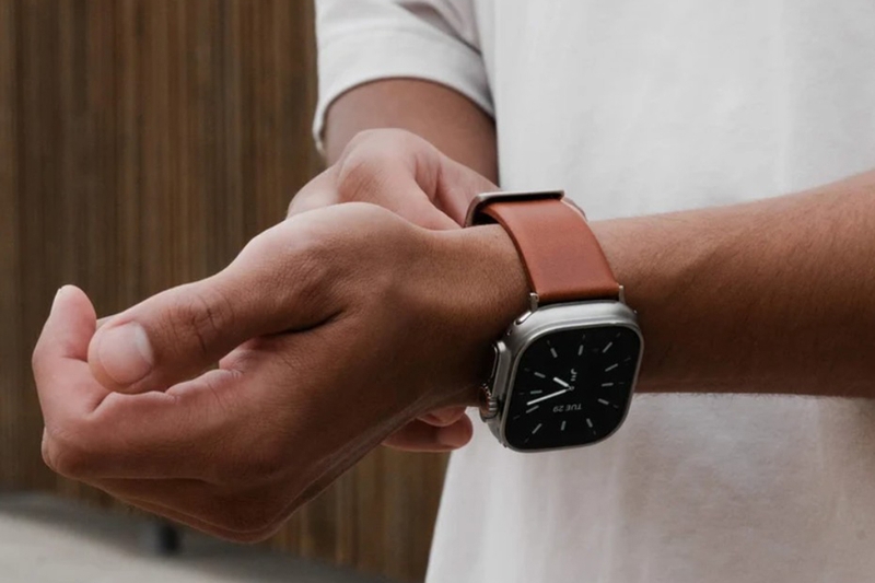 co-nen-mua-day-deo-apple-watch-da-khong-5.jpg