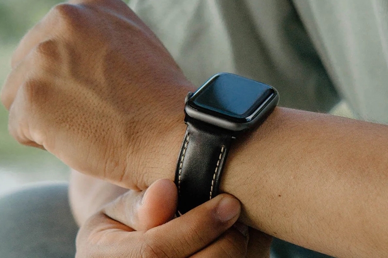 co-nen-mua-day-deo-apple-watch-da-khong-8.jpg