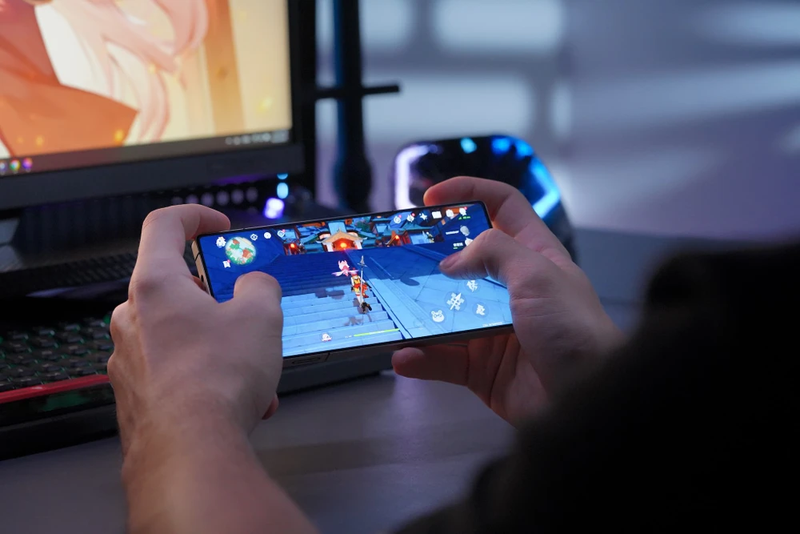 có nên mua điện thoại chơi game không 1.png