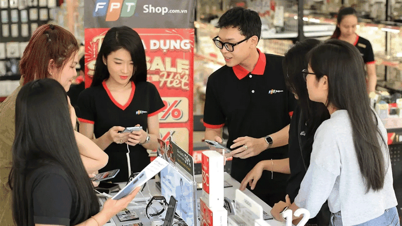Mua điện thoại kèm SIM thường là chính sách ưu đãi cho khách hàng