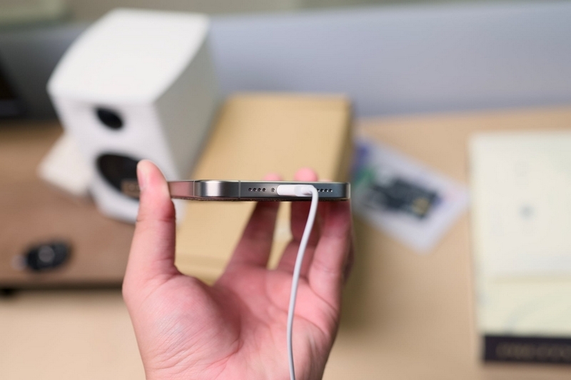 có nên mua headphone không có USB-C ảnh 5