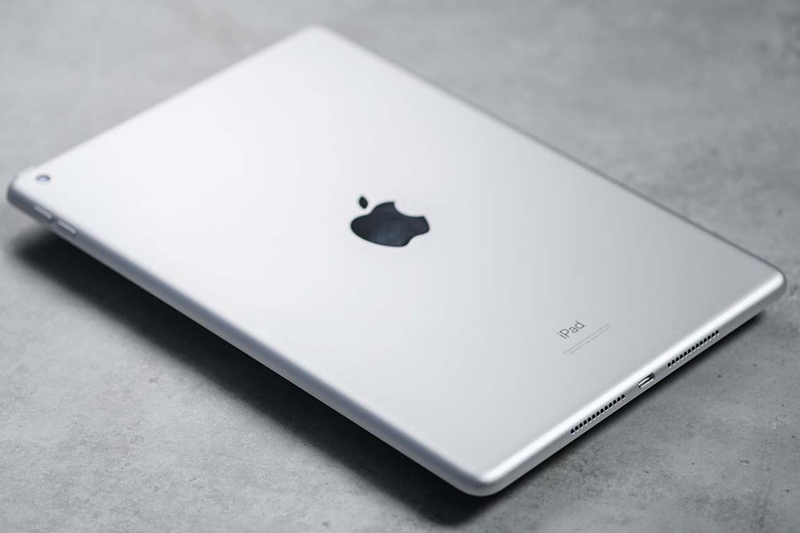 co-nen-mua-ipad-cu-khong-9.jpg
