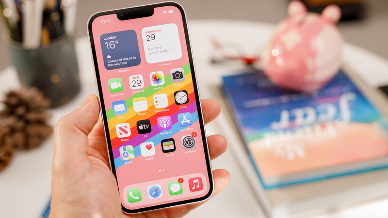 Có nên mua iPhone 13 năm 2026 3