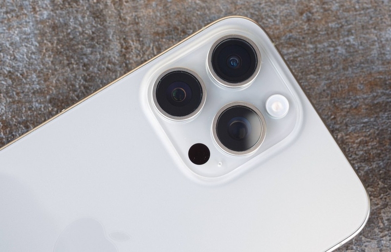Có nên mua iPhone 15 Pro Max năm 2026 2