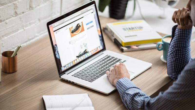 Có nên shutdown laptop thường xuyên 4
