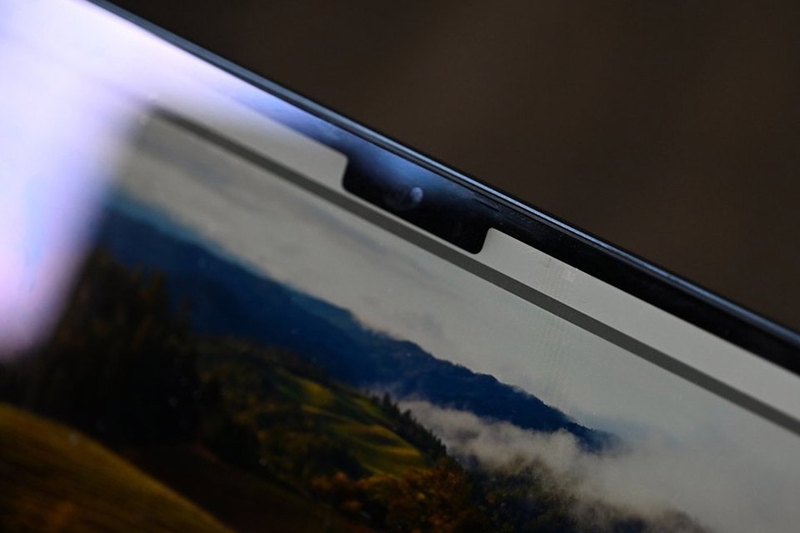 Ưu và nhược điểm của miếng dán che webcam