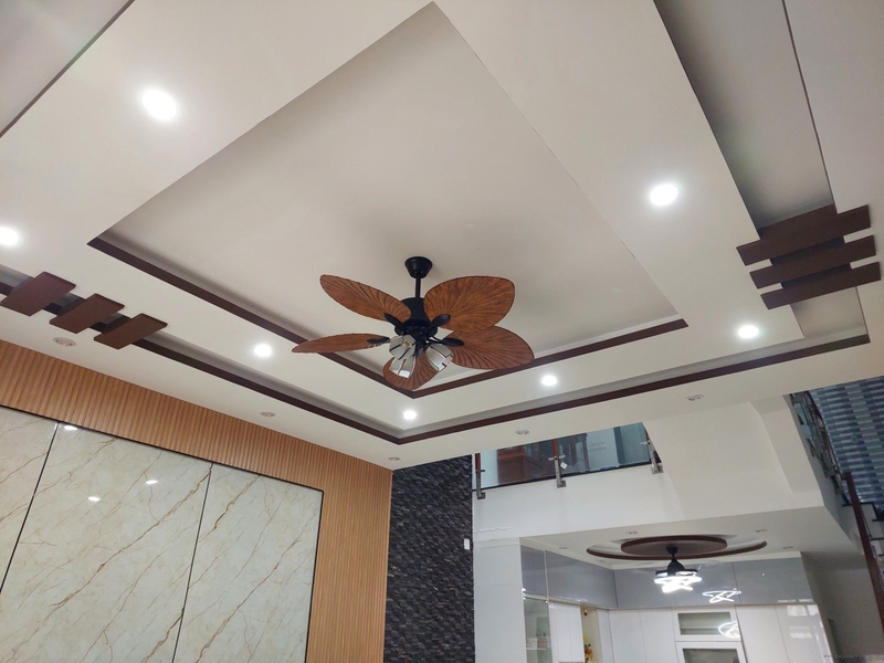 C&oacute; n&ecirc;n sử dụng quạt trần c&oacute; đ&egrave;n ch&ugrave;m trang tr&iacute; ảnh 7