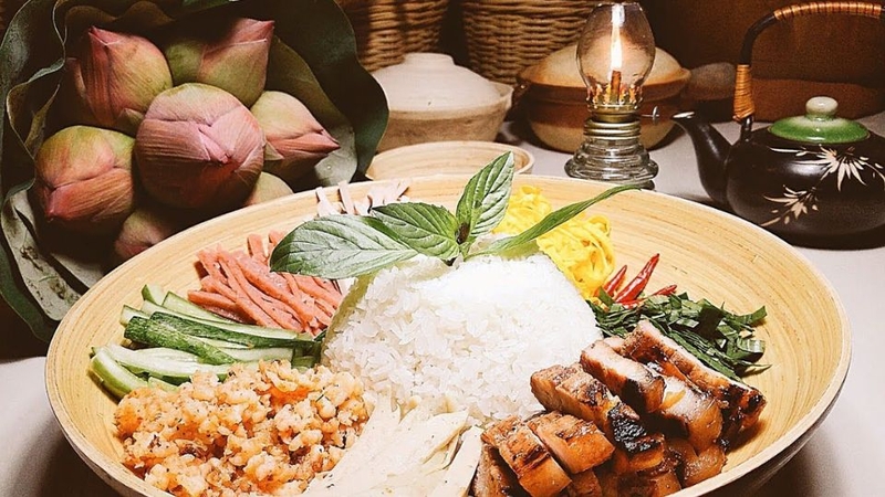 Nguồn gốc của cơm âm phủ
