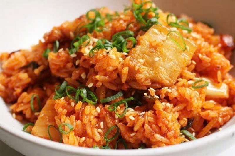 cơm chiên kim chi hải sản ảnh 1