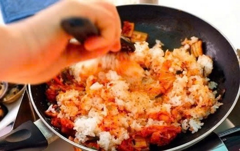 cơm chiên kim chi hải sản ảnh 3