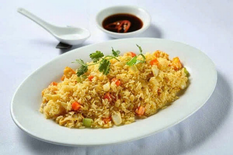 cơm chiên trứng muối ảnh 4