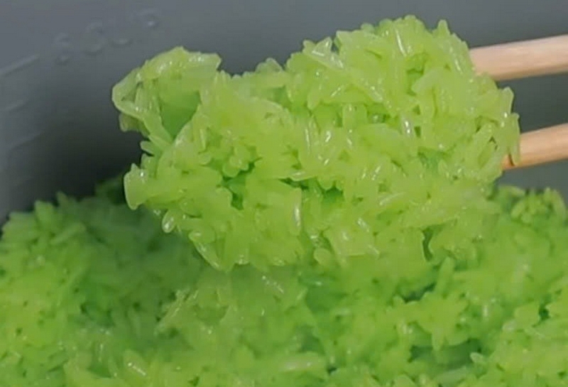 cơm gà lá dứa ảnh 4